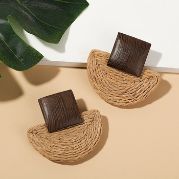 Европейски и американски тенденции геометрични ветрилообразни дървени обеци за жени, бохемски с креативна индивидуалност, преувеличени обеци, бижута