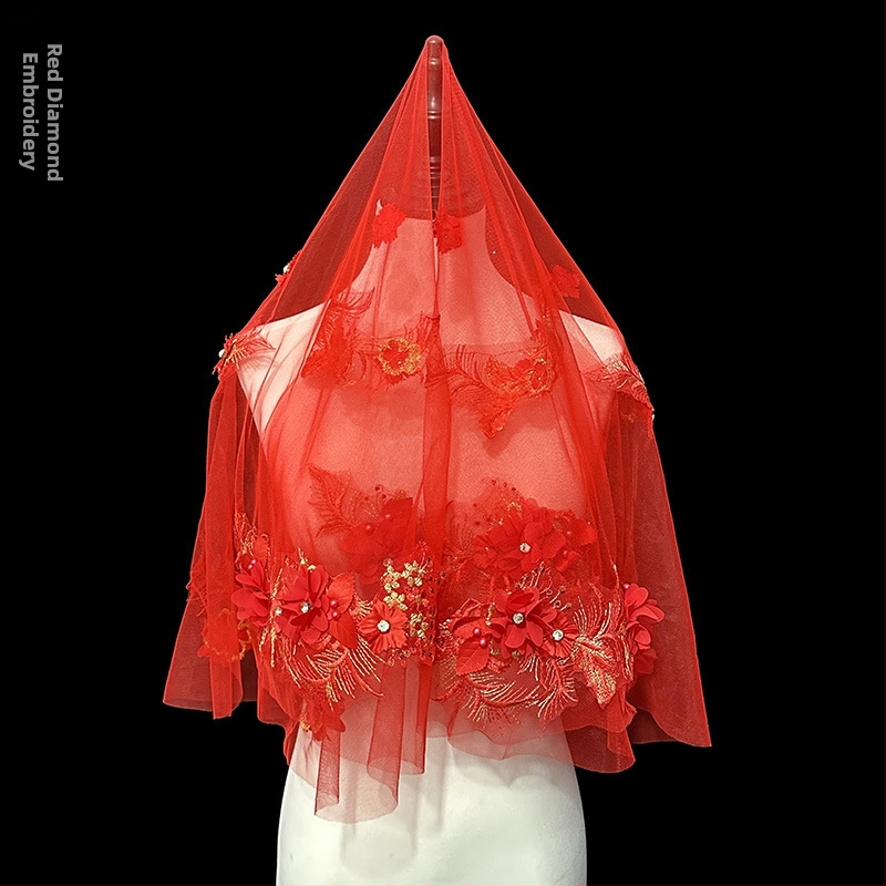 Nauja atvykusi raudonplaukė nuotakos ir vestuvinė suknelė „Xiuhe“ su raudonplauke kiniško stiliaus retro stiliaus trumpa nėriniuota foto siūlų nuotraukoms