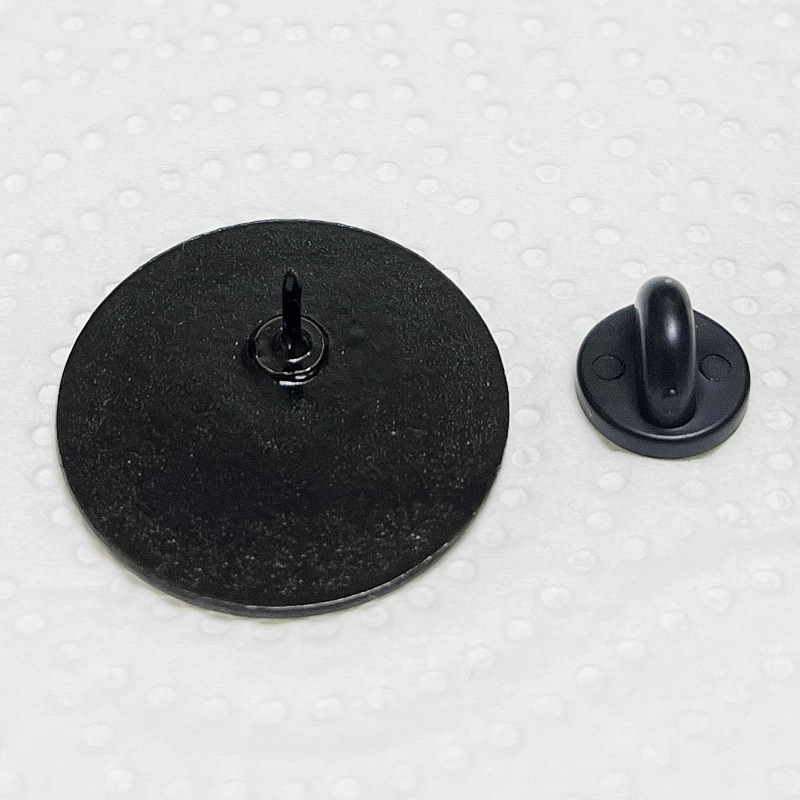 Dacă întâmpini dificultăți, poți să-mi spui o broșă metalică cu insignă pentru sănătate mintală.