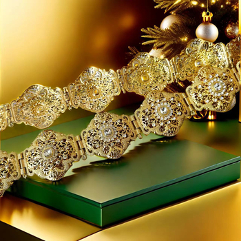 Lähis-Ida kuldne ja hõbedane daami metallikõõnes sädelev inkrusteeritud kristall-araabia rüü dekoratiivne vöö pulmafestivaliks