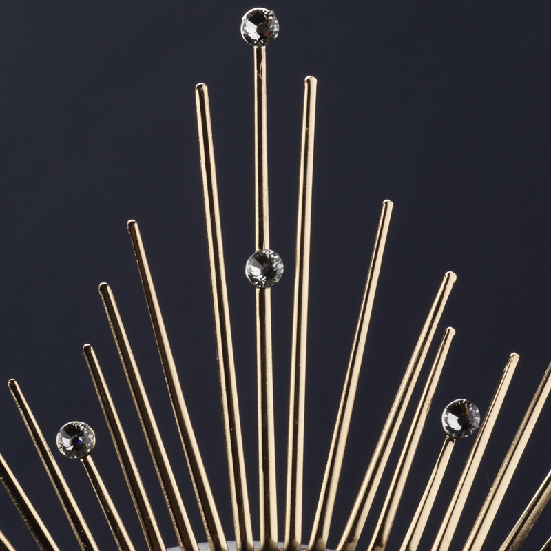 Piiriülene Euroopa ja Ameerika Notre Dame`i halo peapael, kroon, peakatted, jumalanna moeetendus, peapaelte aksessuaarid, reisipidu, kuum müük