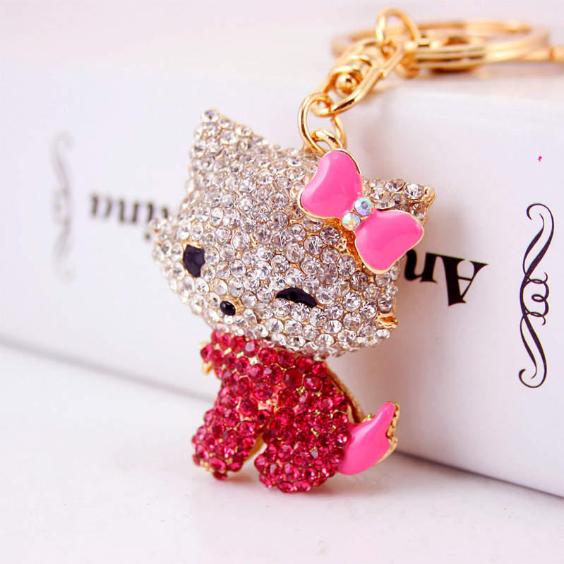 Kuxi animacinis mielas žaismingas kačiukas deimantinis automobilio raktų pakabukas metalinis pakabukas moteriškas krepšys aksesuarai raktų pakabukas 127