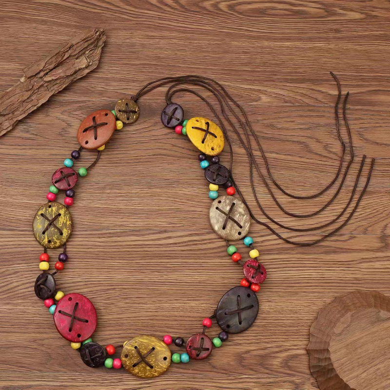 2323 uue stiili naturaalsest kookoskoorest käsitsi valmistatud värviline kookoskoorega kootud universaalne etnilise stiili tantsuvöö kett