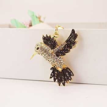 Δημιουργικό χαριτωμένο μπρελόκ αυτοκινήτου με περιστέρι ειρήνης, μεταλλικό κρεμαστό κόσμημα μπρελόκ, δώρο χειροτεχνίας για φίλη