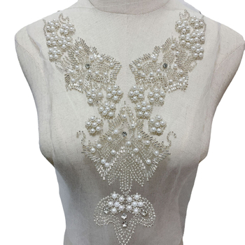 Sunkiosios pramonės karoliukų karoliukų vamzdelis Blizgučiai Gėlių nėrinių apykaklė Gėlių siuvinėjimas „pasidaryk pats“ šokių suknelė Korsažo drabužių aksesuarai