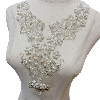 Sunkiosios pramonės karoliukų karoliukų vamzdelis Blizgučiai Gėlių nėrinių apykaklė Gėlių siuvinėjimas „pasidaryk pats“ šokių suknelė Korsažo drabužių aksesuarai