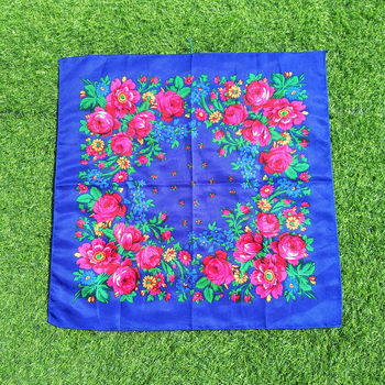 Roosa salliga trükitud ruudukujuline sall, suure lillega sall etnilises stiilis naiste sall, laos hulgimüügis