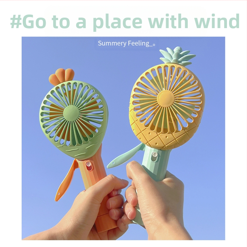 Naujas produktas Mini vaisių rankinis rankinis slėgis Mažas nešiojamas ventiliatorius Mielas ananasų morkų purškiklis Rankinis ventiliatorius