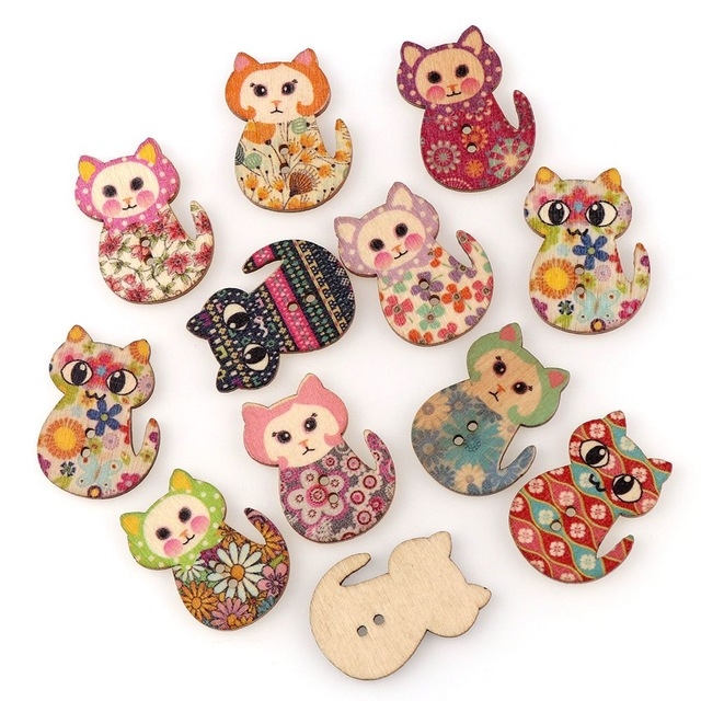 Įvairūs mišrūs animaciniai drugeliai, triušiai, mediniai mygtukai, vaikų rankų darbo, „pasidaryk pats“ medinis sagties žiedas, kūrybingas rankų darbo tapybos medžiagos sagtis