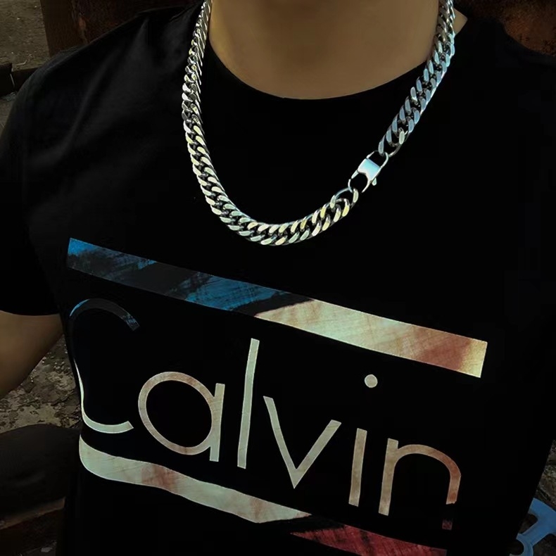 Naujas titano plieno kubietiško hiphopo keturių pusių malūno vėrinys, išskirtinis pankroko stiliaus vyriškas ir moteriškas madingas grandinėlės formos auskaras iš vilnos, nerūdijančio plieno kaklo grandinėlės.