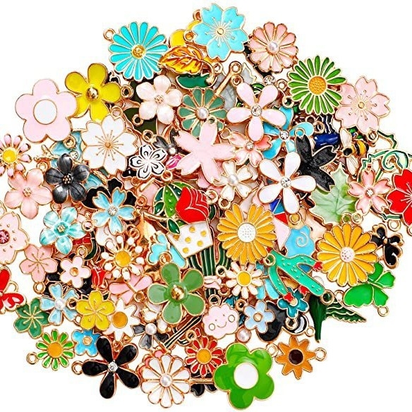 Exclusiv transfrontalier, nou, simplu, de culoare mixtă, picătură de ulei din aliaj, flori mici, accesorii pentru bijuterii, brățară DIY, pandantiv din material