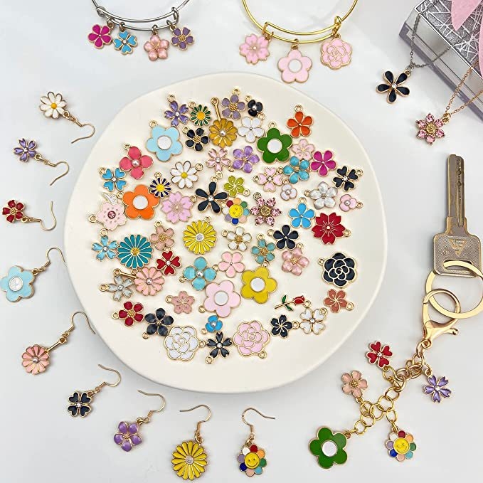 Exclusiv transfrontalier, nou, simplu, de culoare mixtă, picătură de ulei din aliaj, flori mici, accesorii pentru bijuterii, brățară DIY, pandantiv din material