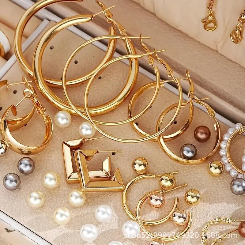 Nove kreativne jednostavne naušnice s prstenom u zlatnom odijelu (bez kutijice)