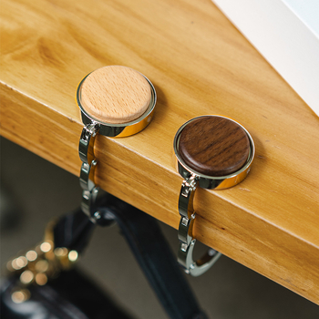 Σύγχρονο απλό γάντζο γραφείου φορητό μαύρο κρεμάστρα γραφείου καρυδιάς γραφείο κρεμαστή τσάντα χωρίς γροθιές γάντζο