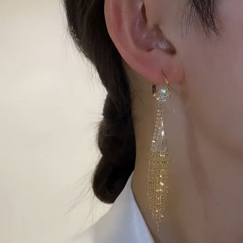 Karatų meilės cirkonio auskarai Elegantiški prabangūs ilgi kryžminiai auskarai su kutais Nišinio dizaino madingi universalūs auskarai