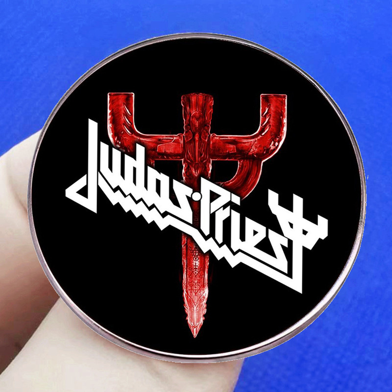 Judas Priest Judas Saints sagė sunkiojo metalo roko grupės muzikos ženkliukas metalinis ženkliukas