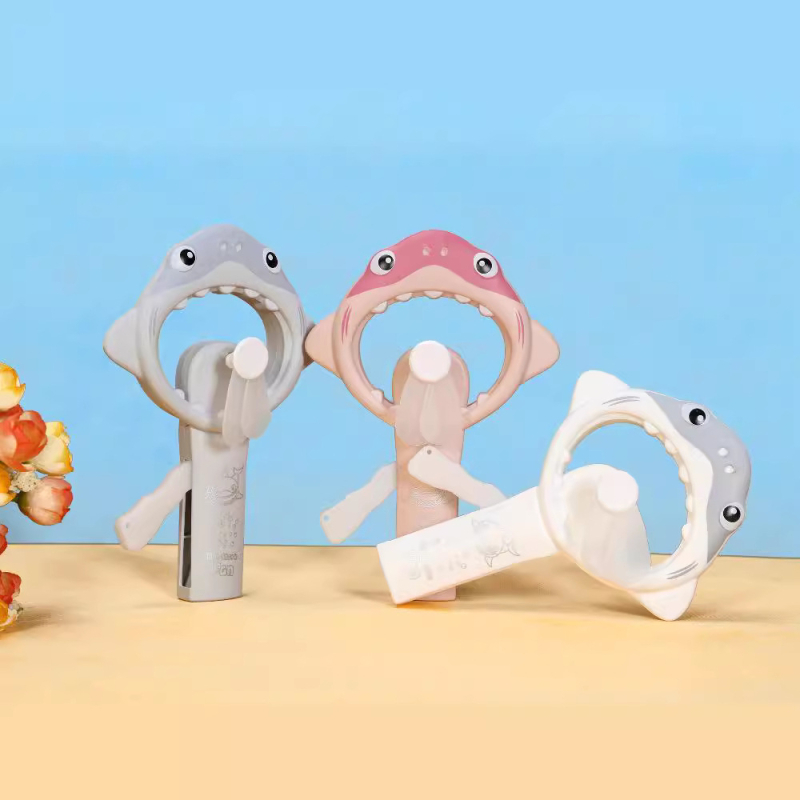 Mielas animacinis rankinis vėduoklis su ryklio formos nešiojamu rankiniu vėduokliu, vasarinis, rankinis mini vėduoklis