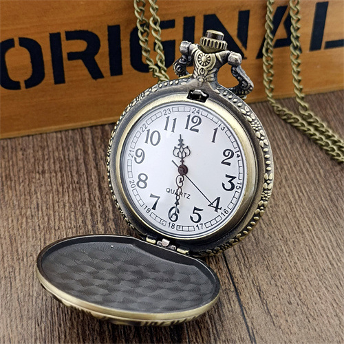 Εξωτερικό εμπόριο υψηλής εμφάνισης ρετρό ρωμαϊκή ψηφιακή μόδα φοιτητής ζευγάρι προσωπικότητα τάση γείωσης ιδιοσυγκρασία βαθμού άνδρες και γυναίκες ρολόι τσέπης