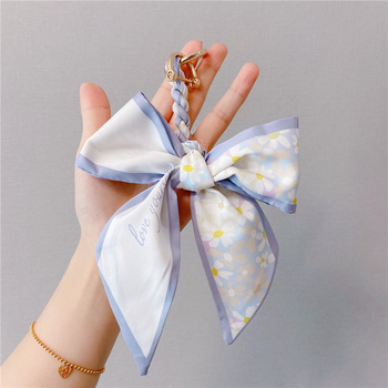 Νέο χρώμα δημιουργικό μεταξωτό μαντήλι μπρελόκ τσάντα κρεμαστό κόσμημα πέταλο αγκράφα αλυσίδα αυτοκινήτου αντι-χαμένη κορδέλα αξεσουάρ φιόγκο