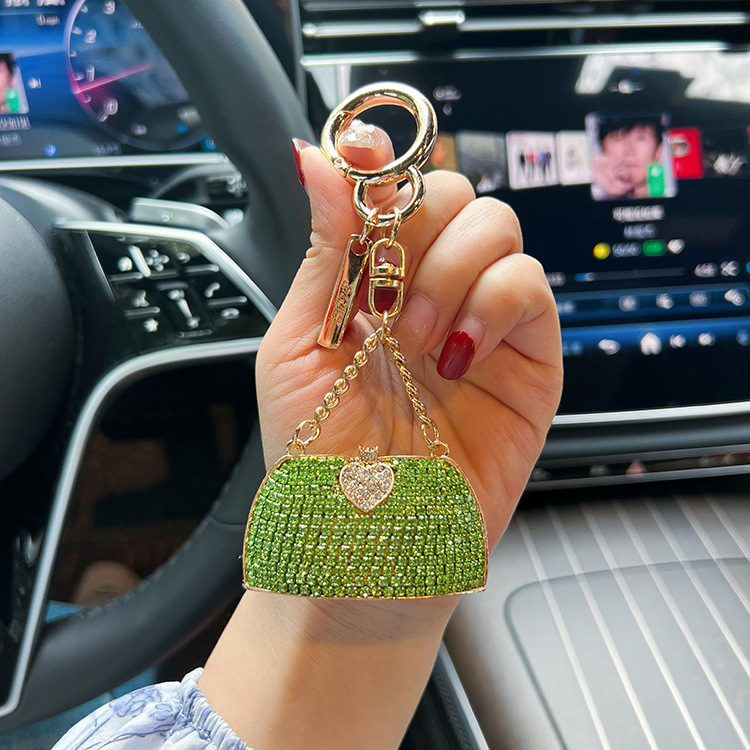 Breloc auto cu model de geantă cu diamant incrustat din aliaj, creativ, lucrat manual, cu gheare, pandantiv metalic, rafinat, ornamente pentru geantă, Europa și Statele Unite