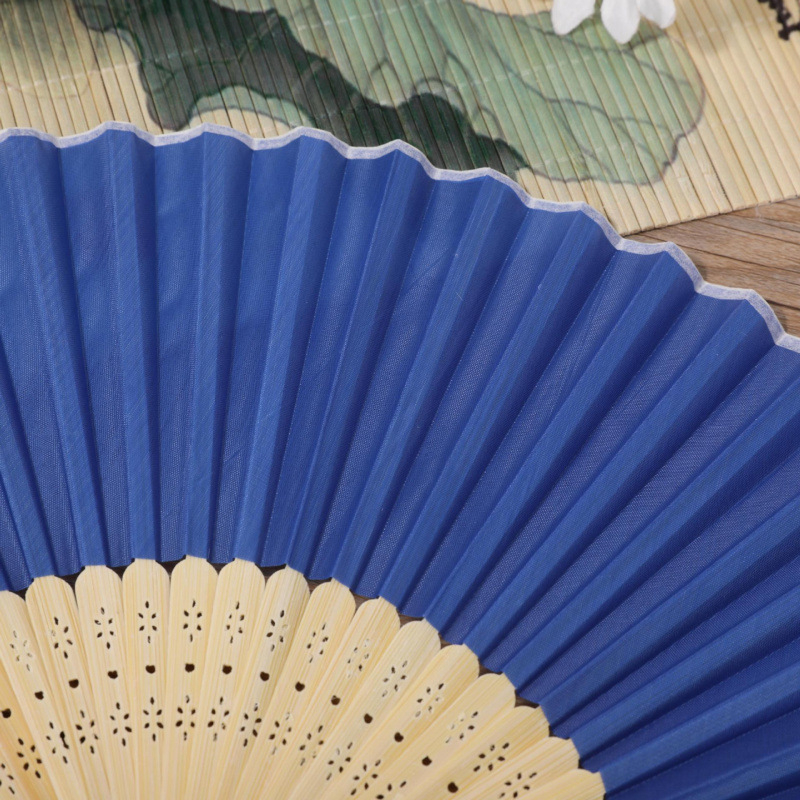 7-инчов празен платнеен вентилатор, едноцветен сгъваем вентилатор от полиестерен бамбук, „Направи си сам“, ръчно отпечатано лого от копринени букви