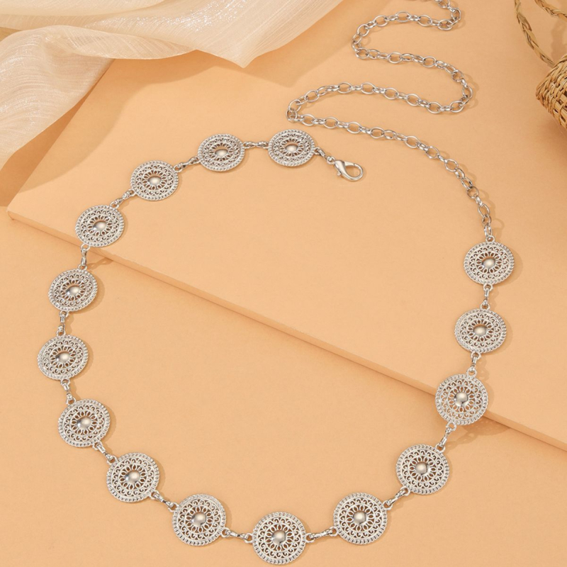 Cezhraničné výbuchy Európske a americké kovové slnečnicové dámske retiazky do pása Módne jednoduché oblekové doplnky do pása