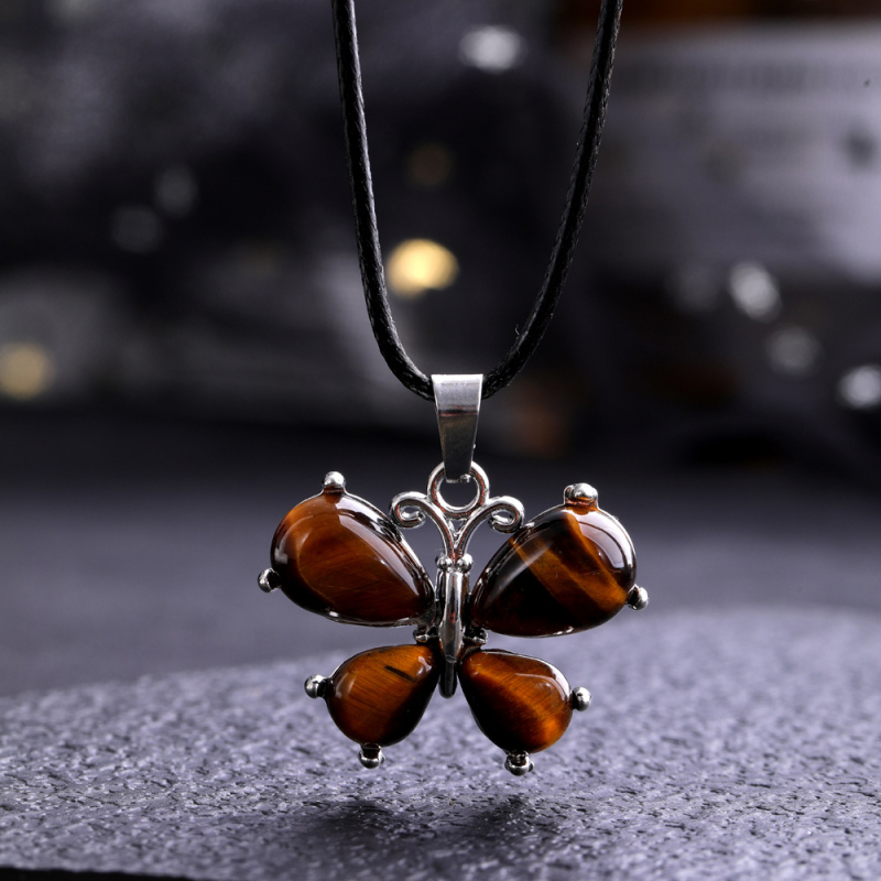 Europos ir Amerikos tarpvalstybinis karšto pardavimo natūralaus akmens krištolo drugelio pakabukas su ametistu, tigro akies akmeniu, personalizuota retro papuošalų didmeninė prekyba