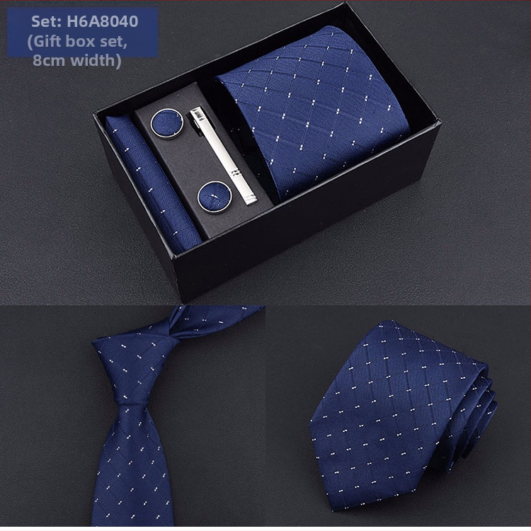 Poklon kutija] Muška kravata, kvadratni šal, manžete, kopča za kravatu, odijelo od pet dijelova, logo, formalno poslovno, plave pruge
