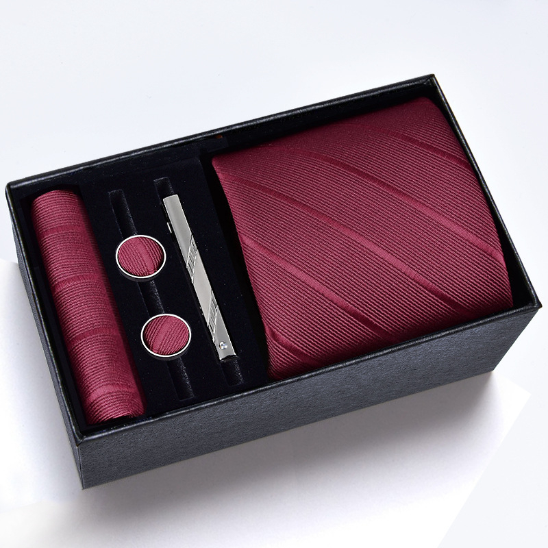 Poklon kutija] Muška kravata, kvadratni šal, manžete, kopča za kravatu, odijelo od pet dijelova, logo, formalno poslovno, plave pruge