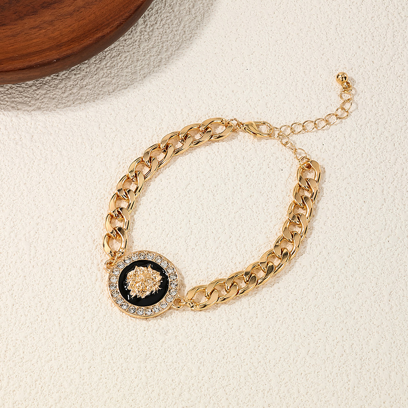 Moodne isiksuse geomeetriline ümmargune ruudukujuline meelõvi teemantkäevõru