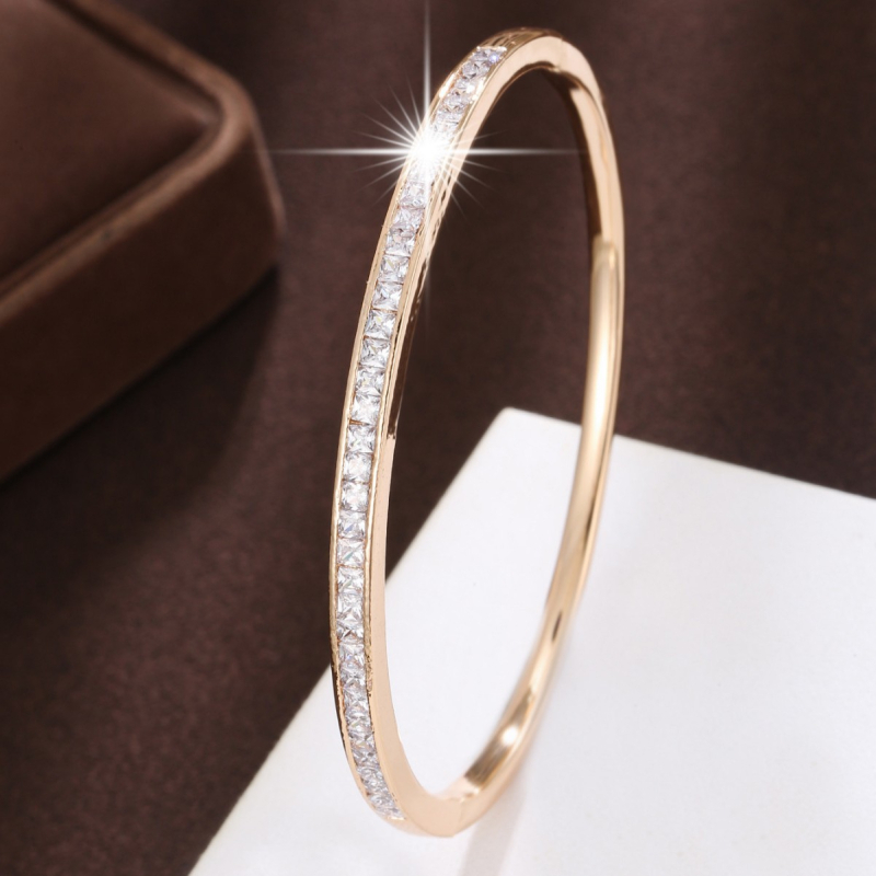 1 гривна Класическа гривна с пълен диамант за отваряне Мъжка и дамска гривна All-match Трансгранична модна бижутерия Опростено висок клас чувство