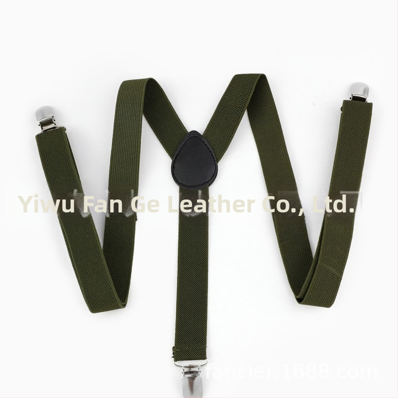 Madingos, laisvalaikio stiliaus, elastinės petnešos su trimis segtukais, vienspalvės, reguliuojamo ilgio, unisex, tiesūs plaukai.