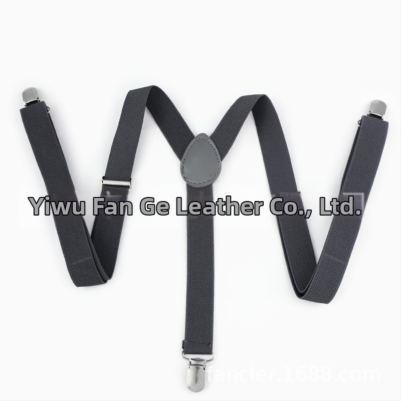 Madingos, laisvalaikio stiliaus, elastinės petnešos su trimis segtukais, vienspalvės, reguliuojamo ilgio, unisex, tiesūs plaukai.