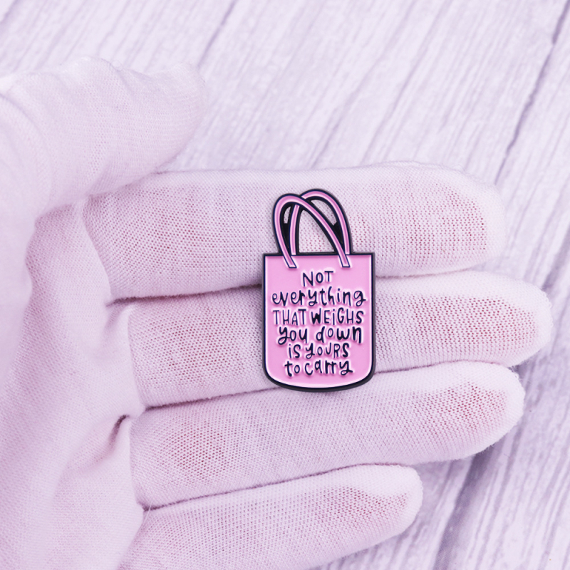 Rožinė rankinės ženkliukas, teigiamos energijos, įkvepiančios sagės, mados asmenybės kuprinė, dekoratyvinis apykaklės segtukas