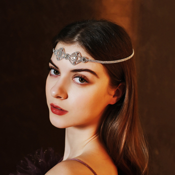 Euroopa ja Ameerika moe isiksuse palliga juukseaksessuaarid, kerged luksuslikud rhinestone`i kulmude ripatsiga juuksepaelad, liialdatud mitmekihilised virnastatud moekad juukseketid