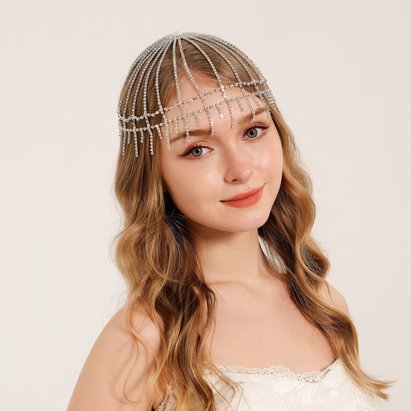 Euroopa ja Ameerika moe isiksuse palliga juukseaksessuaarid, kerged luksuslikud rhinestone`i kulmude ripatsiga juuksepaelad, liialdatud mitmekihilised virnastatud moekad juukseketid