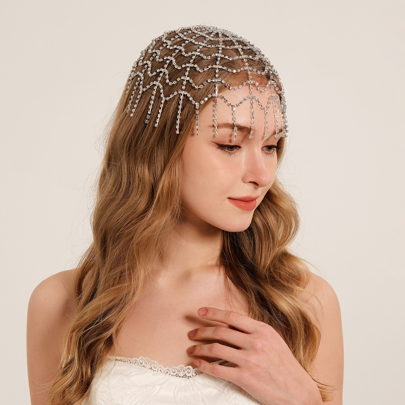 Euroopa ja Ameerika moe isiksuse palliga juukseaksessuaarid, kerged luksuslikud rhinestone`i kulmude ripatsiga juuksepaelad, liialdatud mitmekihilised virnastatud moekad juukseketid