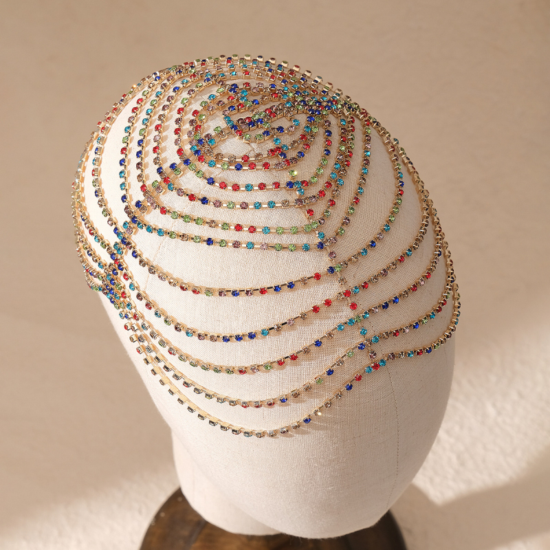 Euroopa ja Ameerika moe isiksuse palliga juukseaksessuaarid, kerged luksuslikud rhinestone`i kulmude ripatsiga juuksepaelad, liialdatud mitmekihilised virnastatud moekad juukseketid