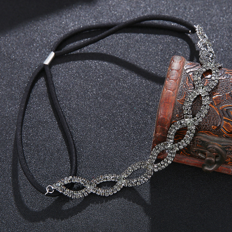 Euroopa ja Ameerika pruudi pulmakleit Juukseaksessuaarid Geomeetrilise disainiga teemantpeapael Igapäevane survega rhinestone`iga elastne juuksepael