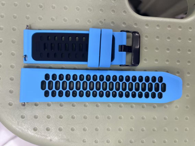 Nový produkt vhodný pre športové hodinky Songtuo Suunto7D5 Songtuo 9spartan s dvojfarebným silikónovým priedušným remienkom 9