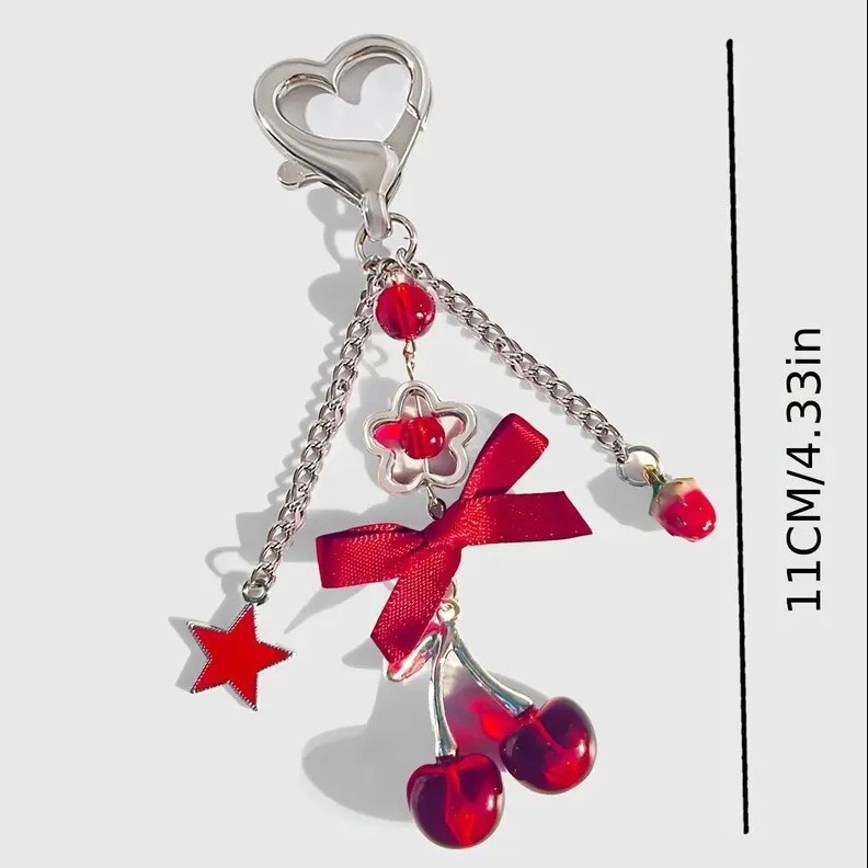 Tarpvalstybinis „y2k“ saldus, šaunus, išskirtinis meilės, erškėčių žvaigždės imitacijos vaisių lanko raktų pakabukas