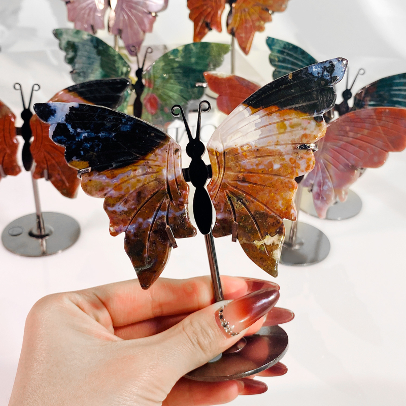 Disainkristallist kunstlikud nikerdatud tiivad, looduslik ookeani jaspise liblikas, töölaua kaunistused, kontorikaunistused, hulgimüük