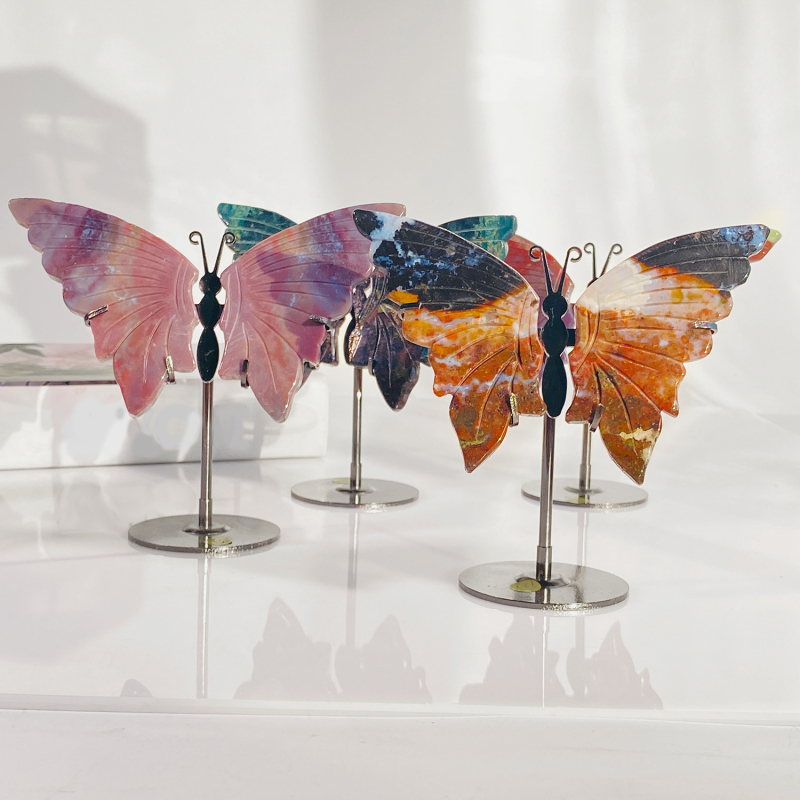 Disainkristallist kunstlikud nikerdatud tiivad, looduslik ookeani jaspise liblikas, töölaua kaunistused, kontorikaunistused, hulgimüük