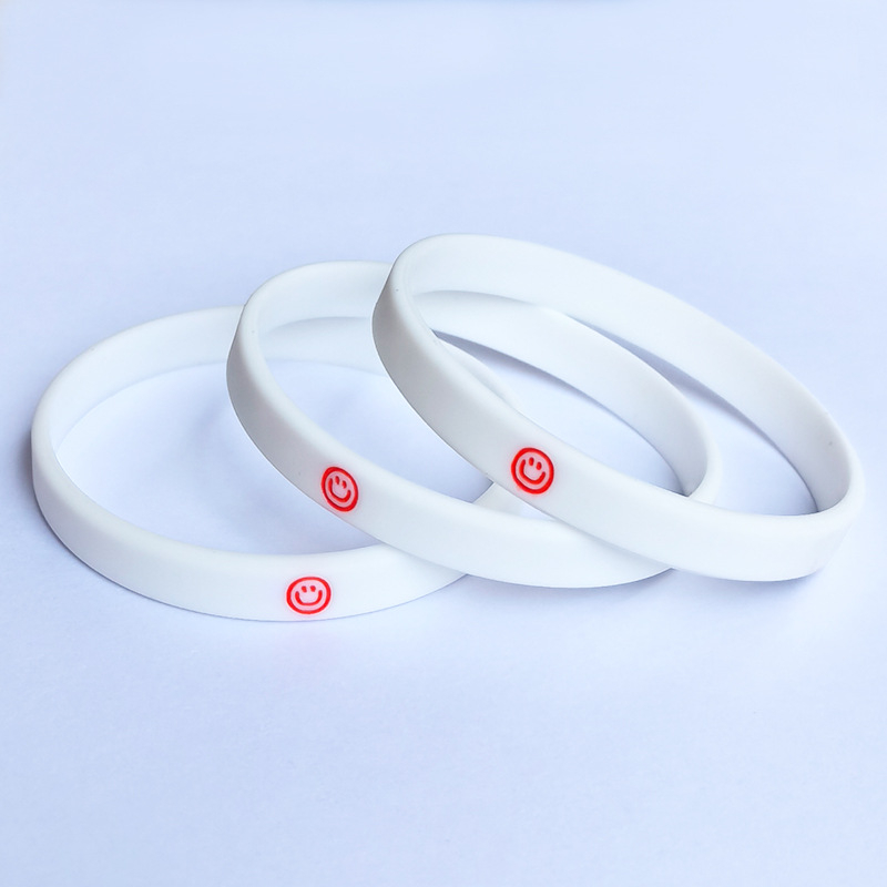 Emotsioonide kontrolli käevõru enesedistsipliini meeldetuletus inspireeriv enesekontroll tahtejõud võõrutusnähud käevöö vastumeelsuse teraapia kummipael meestele ja naistele