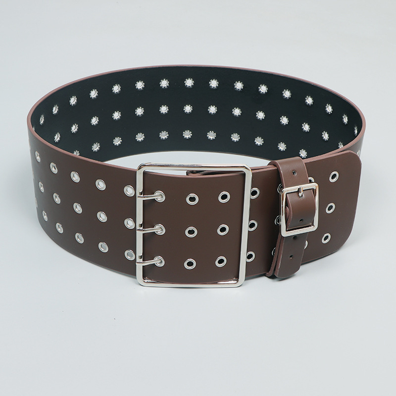 Vintage-stiilis kolmerealine kollane seemisnahast vöökate, mida saab kaunistada liialdatud tänavavööga