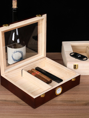 Uus niisutav sigarikarp imporditud männipuidust sigarikarbi komplekt sigarikarbis suletud Kuuba sigari niisutav karp