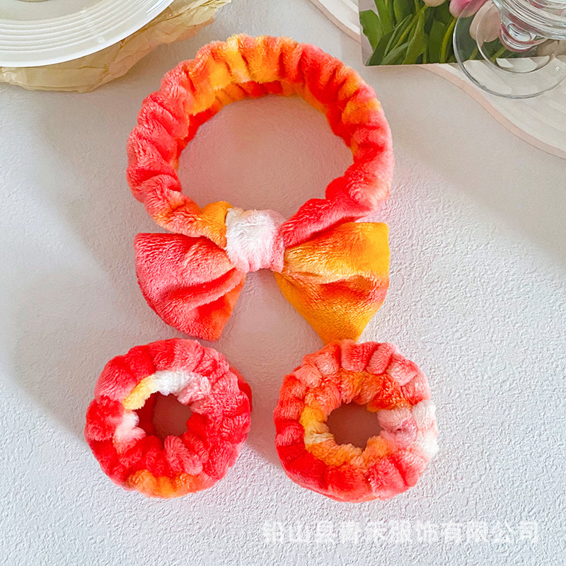 Euroopa ja Ameerika piiriülene vibuga näopesu peapaelaga käepaelte komplekt naistele, pesemis- ja niiskuskindel spordile mõeldud higi pühkiv koomiksikujuline juuksepael käevõru