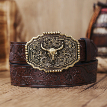 Įvairūs pasirenkami vakarietiško stiliaus didelių plokščių sagčių diržai iš PU odos, pasižymintys dideliu jausmu, retro įspaudu, tiesioginiai gamykliniai pardavimai.