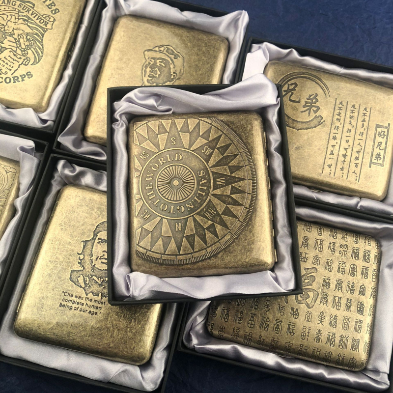 Kūrybingas metalinis cigarečių dėklas, 20 vnt., drėgmei atsparus, slėgiui atsparus, personalizuotas cigarečių dėklas, retro bronzos spalvos, atverčiamas, raižytas, raižytas cigarečių dėklas
