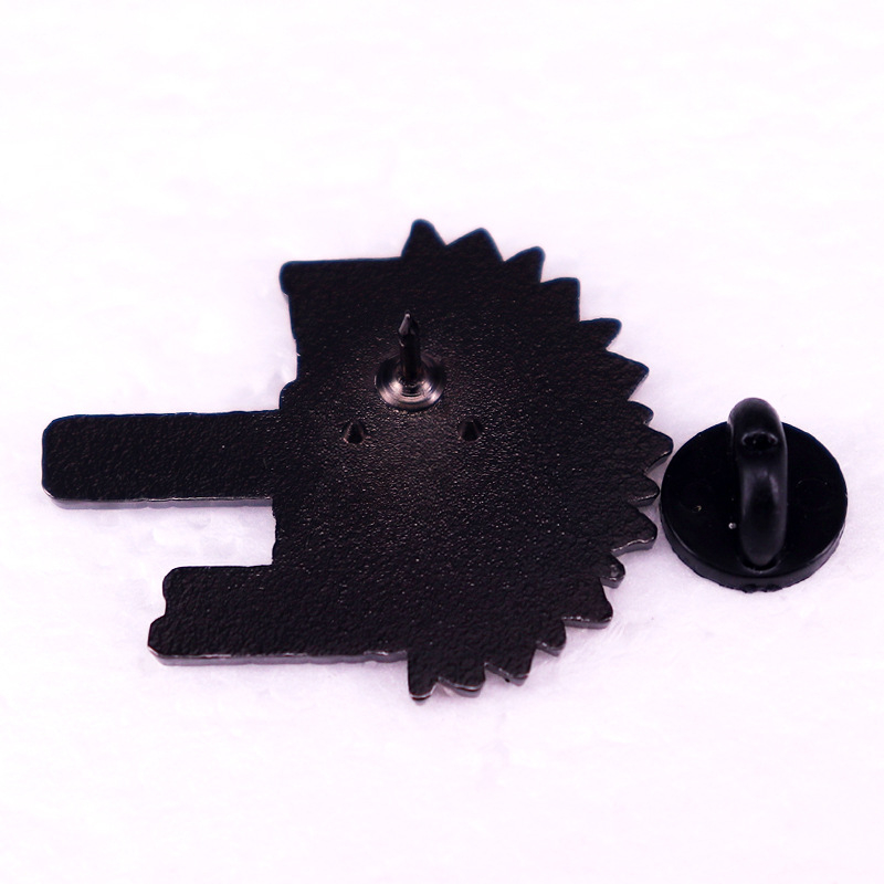 Nu toate dizabilitățile sunt vizibile broșă insignă floarea-soarelui